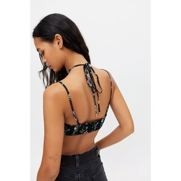 AFRM Bnwot Womens "Luka" Black Floral Cropped Top - Picture 2 of 9